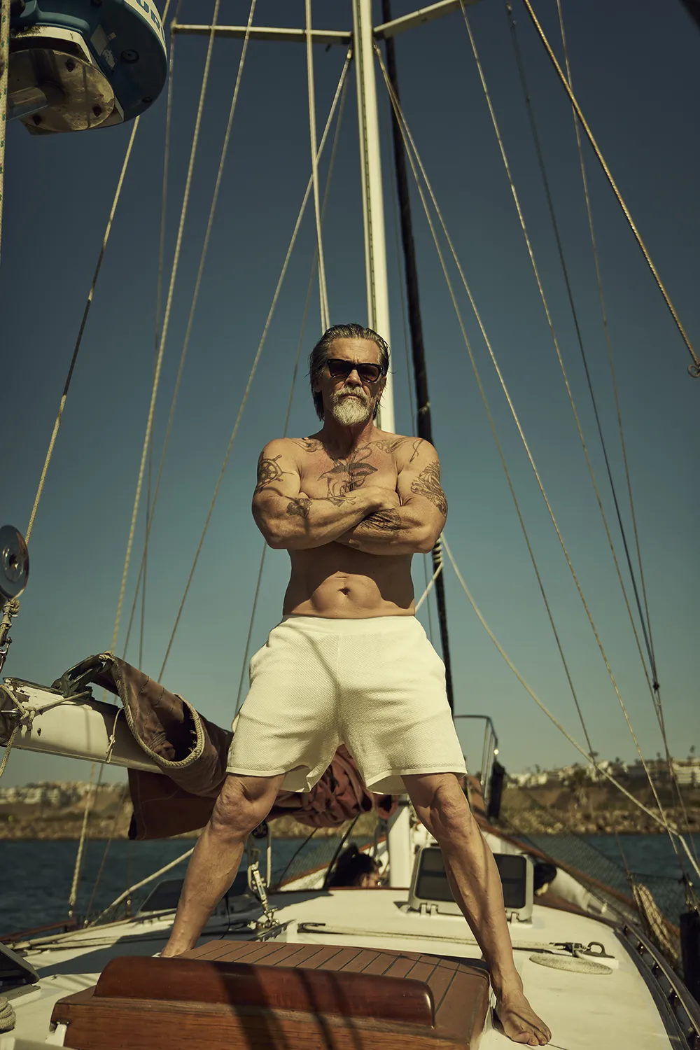 Brian Bowen Smith photographs Josh Brolin for The Rake | COPIOUS